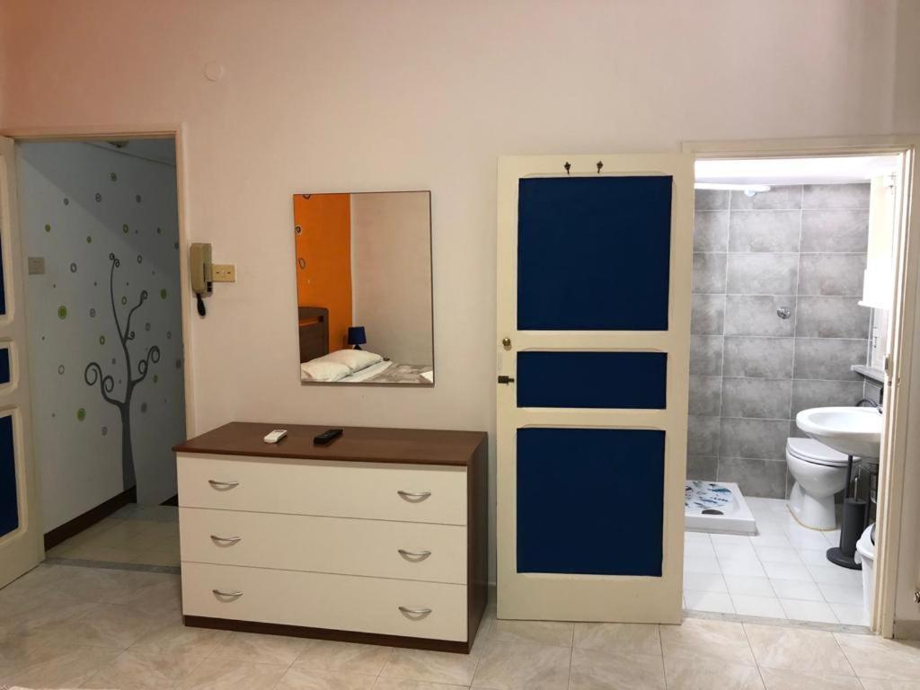 Rosy House Apartment Gaeta Bagian luar foto